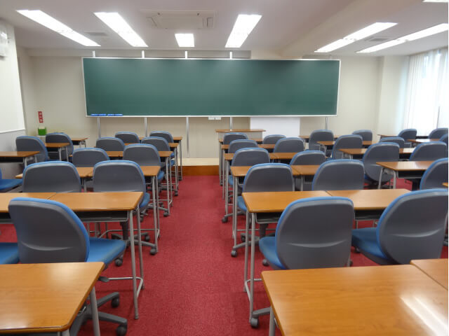教室